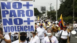 Colombia: Miles marchan vestidos de blanco contra el paro y los bloqueos de rutas. Foto referencial: EFE