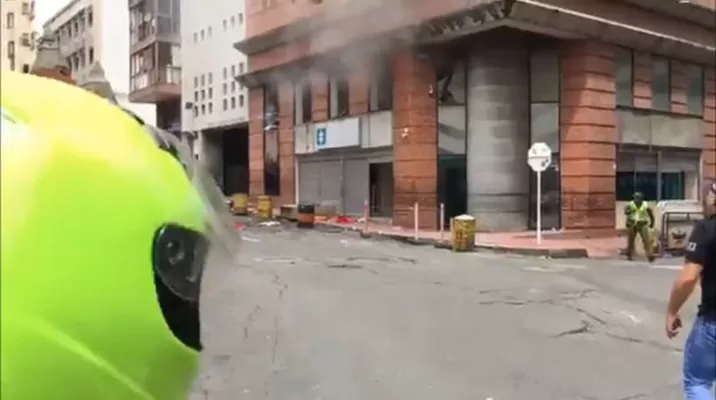 Explosión en Colombia. Foto: @PoliciaCali Explosión en Colombia. Foto: @PoliciaCali