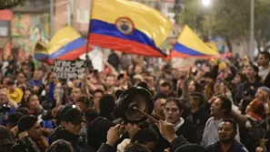 Colombia: Ciudadanos marchan contra &quot;el paquetazo de Iv&aacute;n Duque&rdquo; y la violencia de g&eacute;nero. Foto: AFP