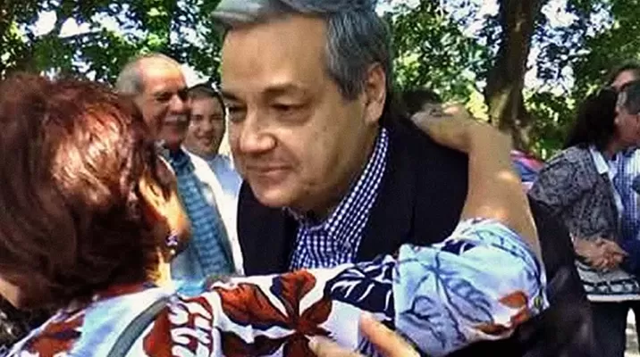 Fernando Labra Hidalgo, cónsul de Chile en la ciudad de Rosario (Argentina). Foto: La Nación Fernando Labra Hidalgo, cónsul de Chile en la ciudad de Rosario (Argentina). Foto: La Nación