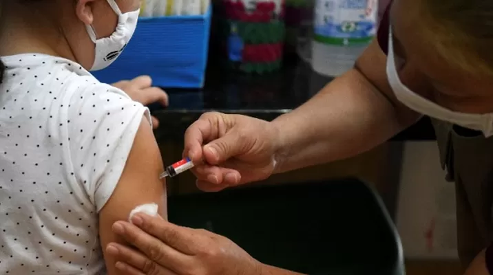 Vacuna contra COVID-19 de Pfizer y BioNTech arroja resultados positivos en ensayos con humanos. Foto: AFP referencial Vacuna contra COVID-19 de Pfizer y BioNTech arroja resultados positivos en ensayos con humanos. Foto: AFP referencial