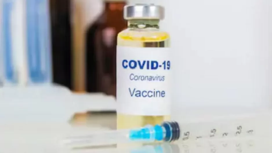 Coronavirus: Vacuna contra COVID-19 de la Universidad de Oxford y AstraZeneca se espera para septiembre. Foto: Shutterstock