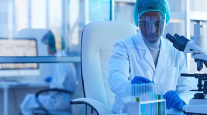 COVID-19: Generan un clon infectivo del coronavirus para estudiar posibles tratamientos. Foto: iStock referencial COVID-19: Generan un clon infectivo del coronavirus para estudiar posibles tratamientos. Foto: iStock referencial