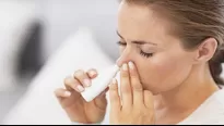 COVID-19: Spray nasal contra la gripe podría frenar la reproducción del coronavirus, según estudio. Foto: iStock referencial