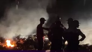 Cientos de ciudadanos protestaron en La Habana con cacerolazos y bloqueos tras apagones de hasta 22 horas. El gobierno cubano confirmó que el país se quedó sin diésel, lo que mantiene la red eléctrica en estado crítico. Video: Canal N