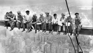 "Almuerzo en lo alto de un rascacielos". Foto: Agencia Corbis