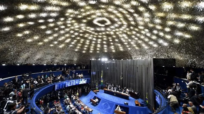 Senado de Brasil debate impeachment a Dilma Rousseff. (Vía: AFP) Senado de Brasil debate impeachment a Dilma Rousseff. (Vía: AFP)