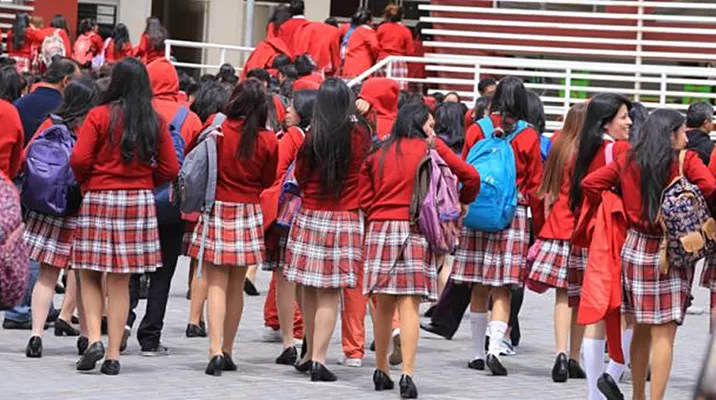 Uso de falda será opcional para las escolares de Ecuador. Foto: El Comercio (Ecuador) Uso de falda será opcional para las escolares de Ecuador. Foto: El Comercio (Ecuador)