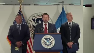 Más de 2100 personas fueron detenidas en un mes durante la Operación Manzana Podrida en Nueva York. El secretario Markwayne Mullin criticó al alcalde Zohran Mamdani por no colaborar con las fuerzas federales. Video: Canal N