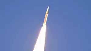 Artemis II despegó hacia la Luna con cuatro astronautas en la primera misión tripulada en más de 50 años. Video: Canal N