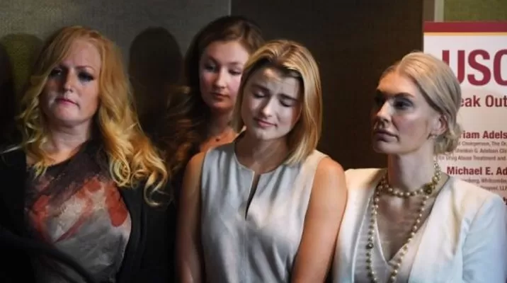 El médico George Tyndall ha negado las acusaciones hechas por cientos de mujeres que van desde violación hasta tocamientos inapropiados. (Foto: AFP) El médico George Tyndall ha negado las acusaciones hechas por cientos de mujeres que van desde violación hasta tocamientos inapropiados. (Foto: AFP)
