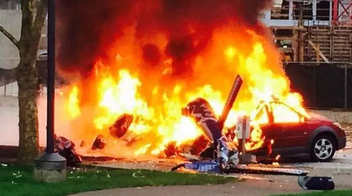 EE.UU.: Dos muertos al estrellarse un helicóptero de una cadena de televisión EE.UU.: Dos muertos al estrellarse un helicóptero de una cadena de televisión
