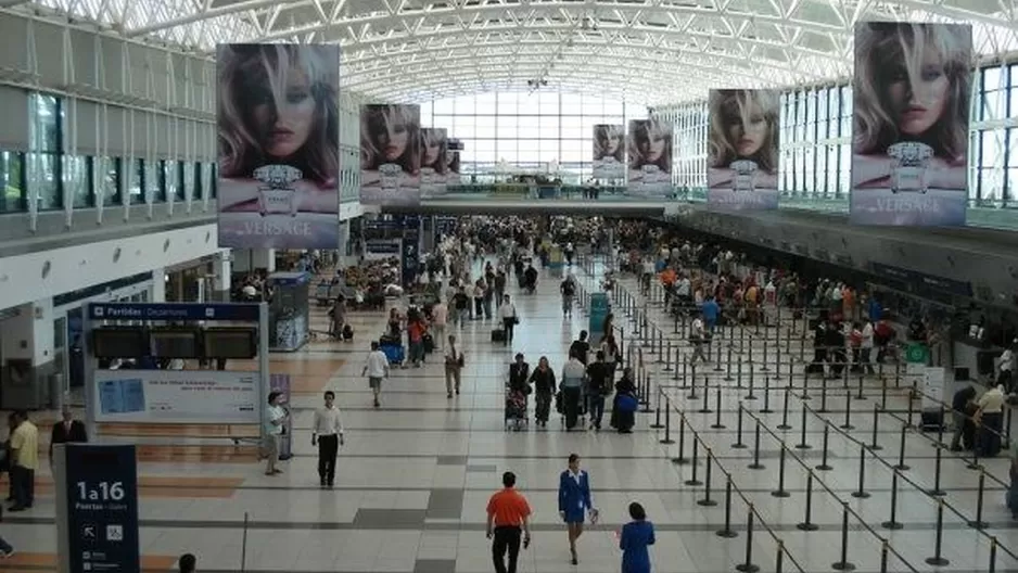 Aeropuerto de NY. (Vía: Twitter)