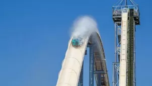 Se trataba de un tobogán acuático de 58 metros de altura. (Vía: AFP)