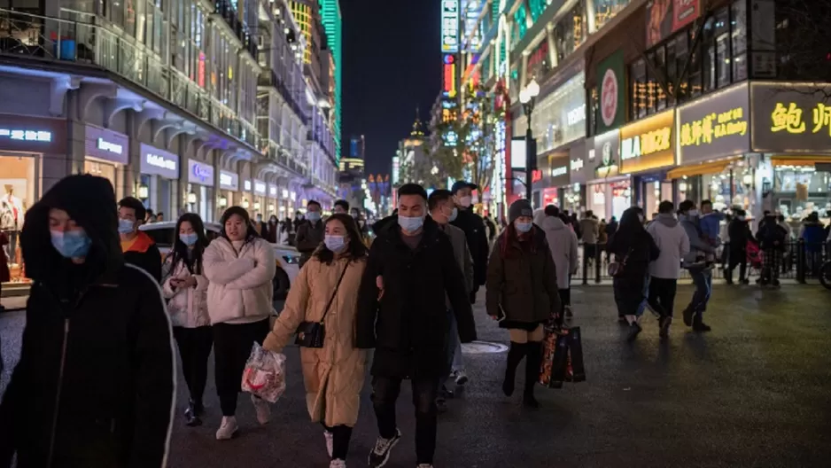 Equipo de expertos de la OMS llegará el 14 de enero a China para investigar los orígenes del coronavirus. Foto: AFP referencial