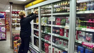 Escocia, primera nación en fijar un precio mínimo al alcohol. Video: AFP