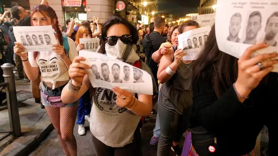 Multitudinarias protestas por el caso 'la manada' en España. Foto: AFP