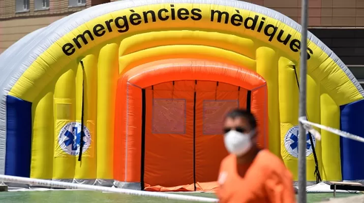 España ordena el confinamiento de 200 000 personas en Cataluña por coronavirus. Foto: AFP España ordena el confinamiento de 200 000 personas en Cataluña por coronavirus. Foto: AFP