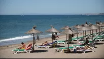 España reabre sus playas a los turistas vacunados contra la COVID-19. Foto: AFP