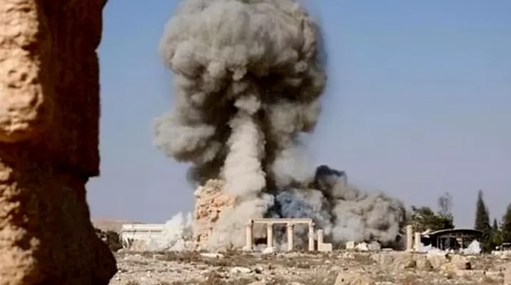 La explosión que destruyó Baal Shamin el pasado 25 de agosto. (Vía: The Guardian) La explosión que destruyó Baal Shamin el pasado 25 de agosto. (Vía: The Guardian)