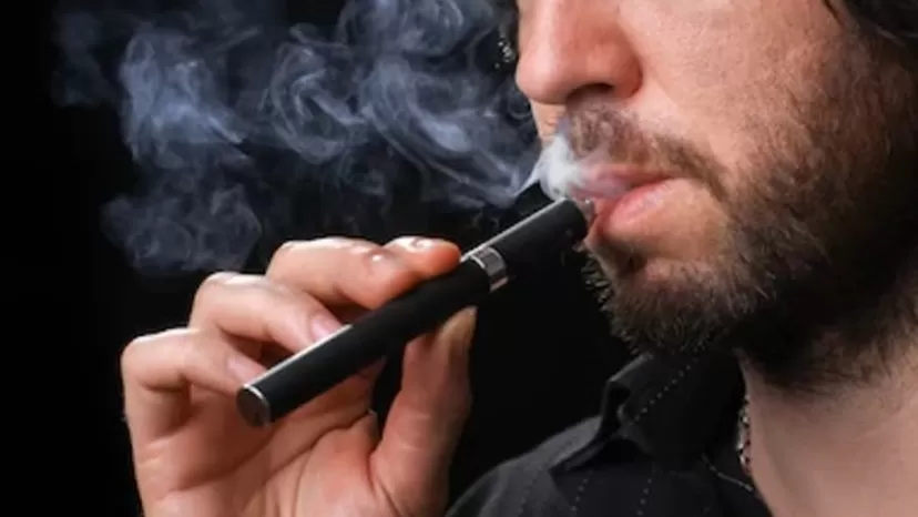 EE. UU. anuncia la prohibición parcial de cigarrillos electrónicos aromatizados