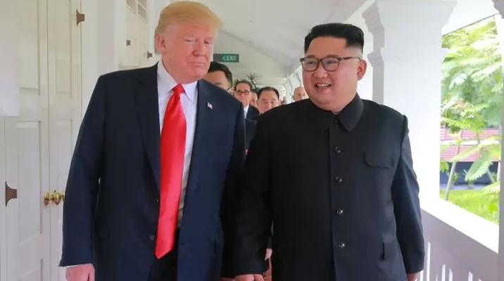 La primera cumbre del presidente de Estados Unidos, Donald Trump, y su homólogo de Corea del Norte, Kim Jong-un se celebró el 12 de junio de 2018 en Singapur. (Foto: AFP) La primera cumbre del presidente de Estados Unidos, Donald Trump, y su homólogo de Corea del Norte, Kim Jong-un se celebró el 12 de junio de 2018 en Singapur. (Foto: AFP)