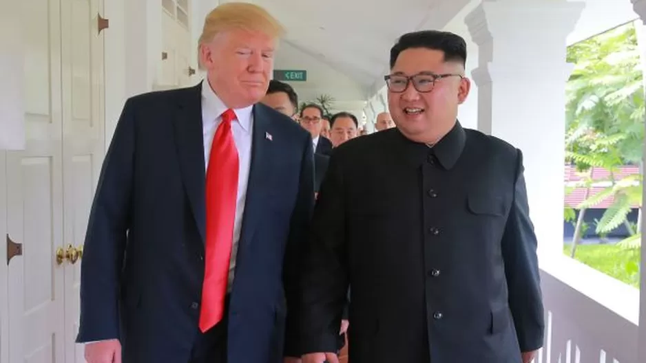 La primera cumbre del presidente de Estados Unidos, Donald Trump, y su hom&oacute;logo de Corea del Norte, Kim Jong-un se celebr&oacute; el 12 de junio de 2018 en Singapur. (Foto: AFP)