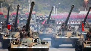 Tanques norcoreanos en desfile militar en Pyongyang. Foto: hispantv.com