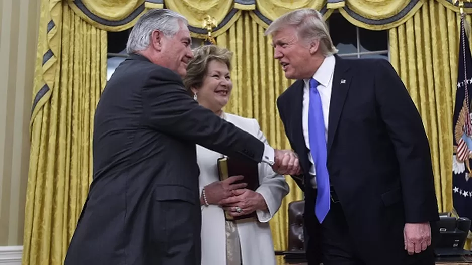 Rex Tillerson con Donald Trump. Foto: AFP