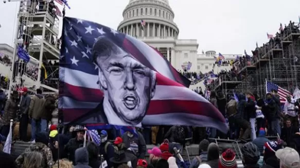 FBI alerta que se están preparando protestas armadas en todo Estados Unidos. Foto: EFE referencial