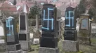 Francia: profanan 80 tumbas con símbolos nazis en cementerio judío
