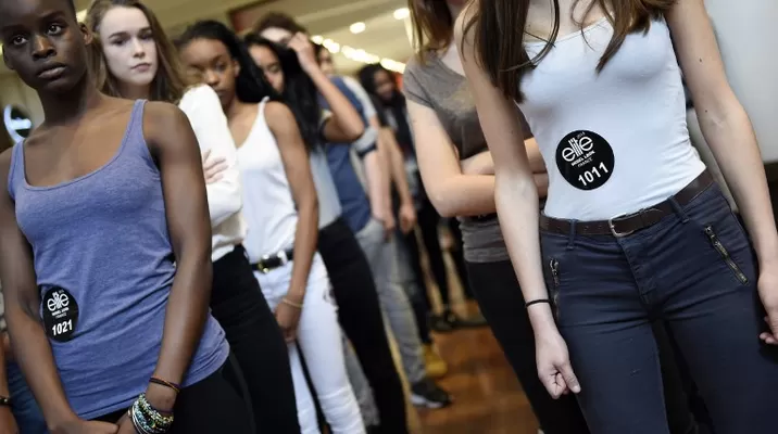 Francia lanza combate contra la anorexia en el mundo de la moda Francia lanza combate contra la anorexia en el mundo de la moda