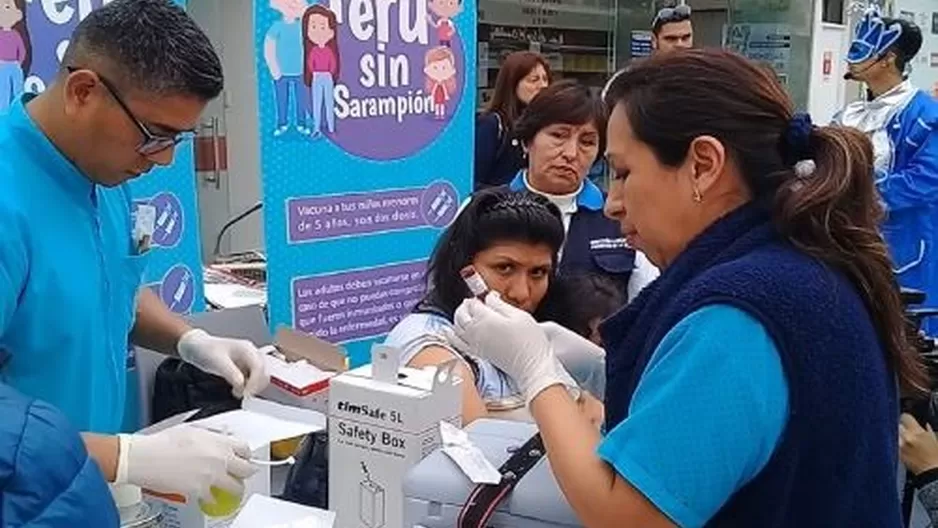 Vacunación contra el sarampión. Foto referencial: Minsa