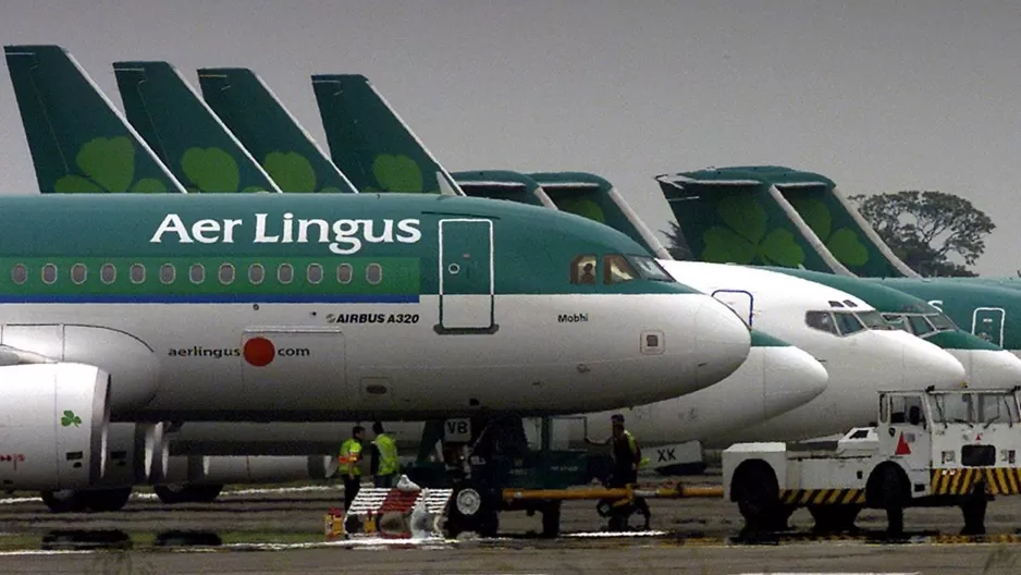 Hombre murió a bordo de un avión tras morder a otro pasajero