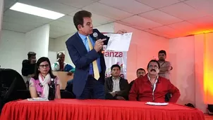 Honduras: muestran supuestas pruebas de fraude electoral. Video: AFP