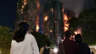 Hong Kong: Al menos 13 muertos en incendio en residencial