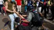 Hong Kong: Policía arresta a más de 300 personas en el primer día de la nueva ley de seguridad. Foto: AFP