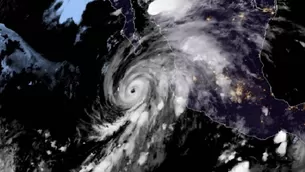 Huracán Genevieve de categoría 3 se aproxima al sur de Baja California. Foto: AFP