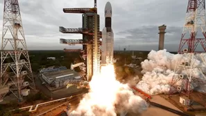 India lanzó este lunes con éxito su misión Chandrayaan-2 al inexplorado polo sur de la Luna. Foto: EFE/Video: Canal N