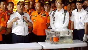 Indonesia encontr&oacute; caja negra del avi&oacute;n que se estrell&oacute; con 189 pasajeros. (Foto: AFP/Video: AFP)