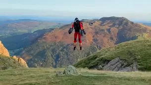 Inglaterra: Socorristas prueban traje que les permite volar para salvar vidas. Foto: Captura