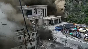 Una violenta inundación azotó una zona fronteriza entre Nepal y China. Video: Canal N