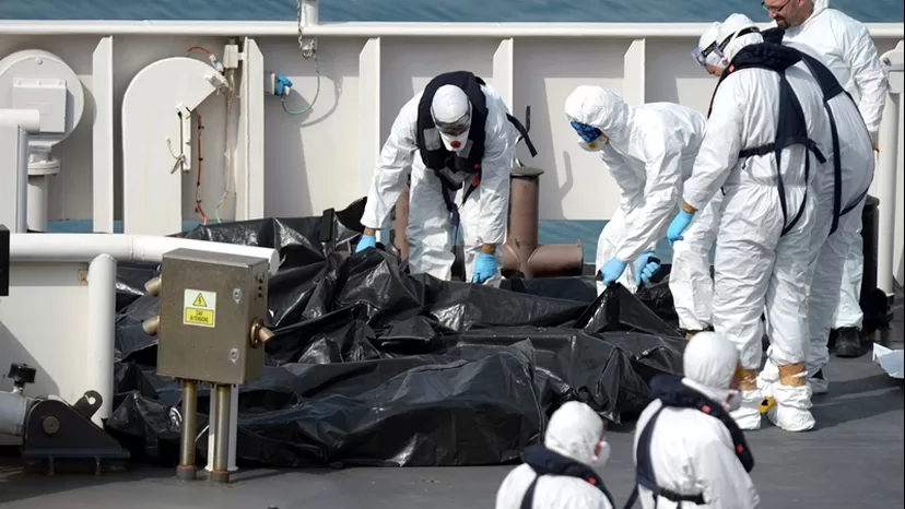 Cerca de 700 inmigrantes desaparecidos tras naufragio de barco en el Mediterráneo