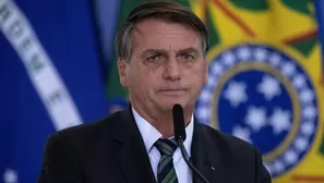 Jair Bolsonaro insulta a periodistas que le preguntan por los más de 500 000 muertos por COVID-19 en Brasil. Foto: EFE / Video: 