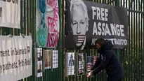 Julian Assange es acusado de espionaje informático. Foto: EFE