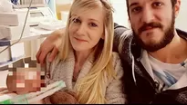 Charlie Gard y sus padres. Foto: Facebook @Charliegardsfight