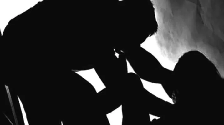 Los jóvenes tuvieron a la muchacha retenida contra su voluntad en una casa de Ulad Ayad. (Foto: Elsalvadortimes.com) Los jóvenes tuvieron a la muchacha retenida contra su voluntad en una casa de Ulad Ayad. (Foto: Elsalvadortimes.com)