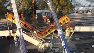 México: Cámara captó el momento en el que se desplomó la estructura del metro de la capital. Foto: EFE