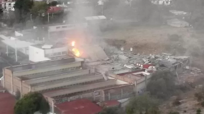 México: 2 muertos tras explosión de un camión de gas en hospital  infantil