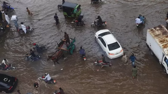 Monzón deja más de 270 muertos en India, Bangladés, Nepal y Pakistán. Foto: AFP